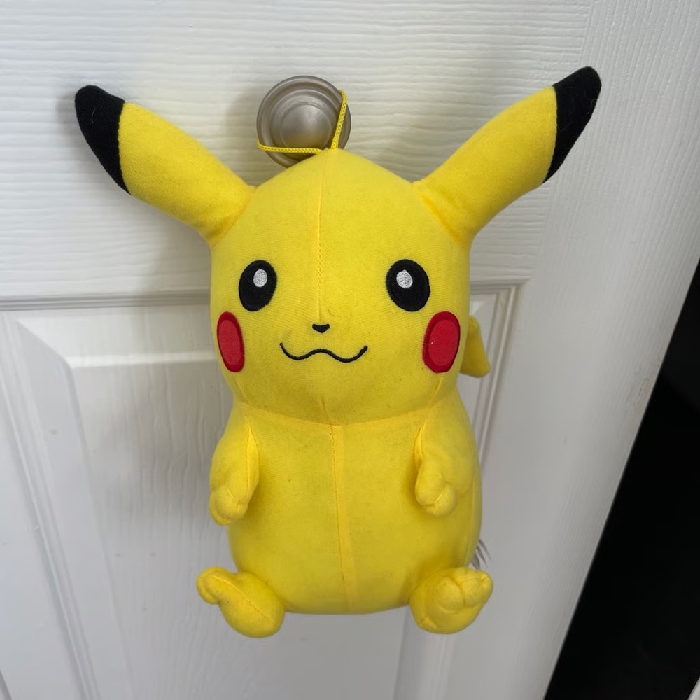 Pokemon Pikachu 2016 Plush Stuffed Animal Plushie Yellow 9.5” Inches